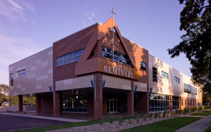 siouxfallsseminarycampus